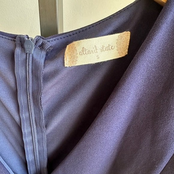 NWT Altar'd State Navy V-neck Cross Front Dress Size Small Cocktail Wedding - Picture 3 of 9